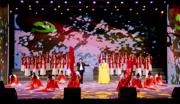  歌曲《不忘初心》。