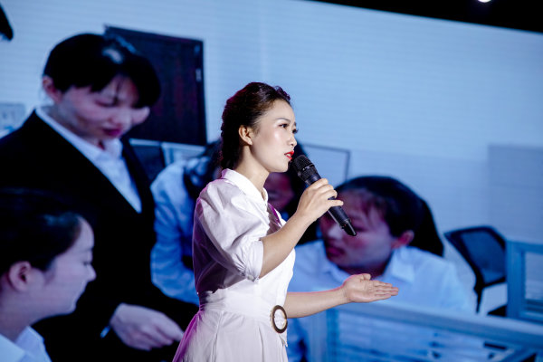 “身边人讲身边事”。